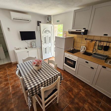 Villa Casablanca ซูเปตาร์ ภายนอก รูปภาพ
